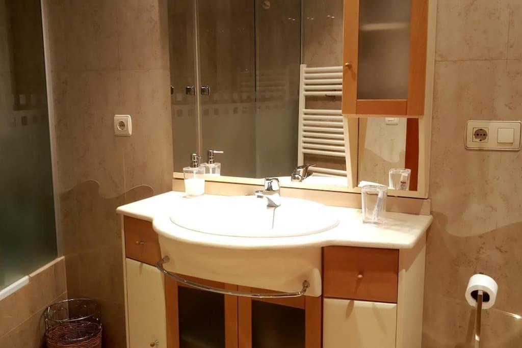 Vivienda Para Alquiler Temporal Salamanca Buitenkant foto